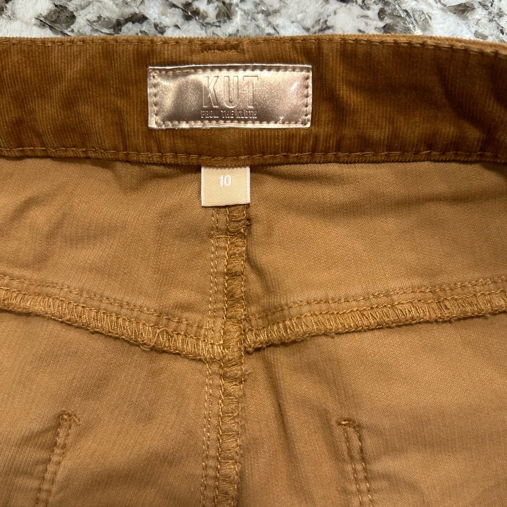 Kut from the Kloth Butterscotch Ana High Rise Fab Ab Flare corduroy pant Size 10 - Picture 4 of 8